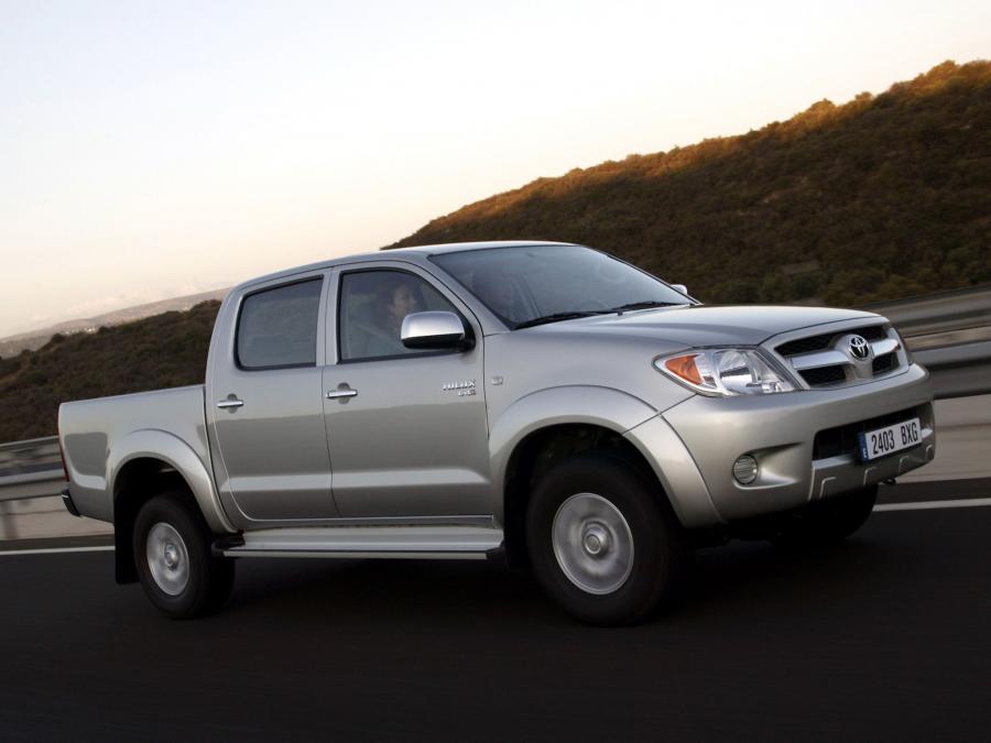  Toyota Hilux Double Cab 2005 года  (фото 11 из 30)